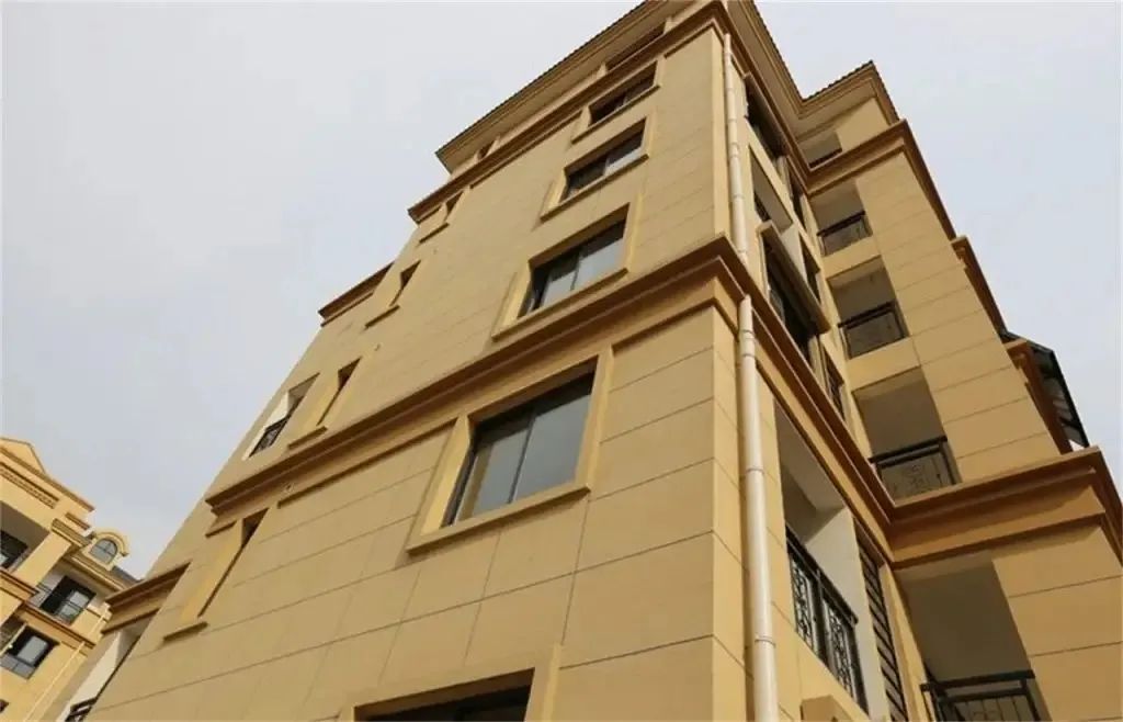 薄抹灰系統涂料飾面裂縫的產生原因及控制